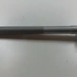 Mb oem venttiilikopan pultit #210