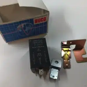 Opel polttoainepumpun rele #258