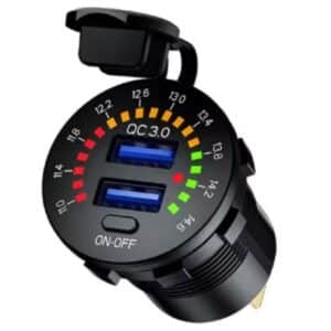 usb laturi ja jännitemittari