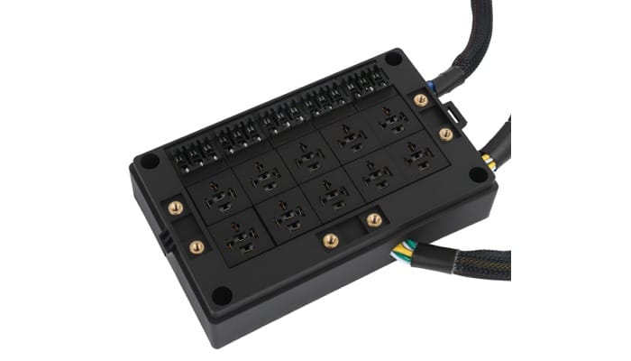 Sulake ja Relerasia 18 + 10 (sis releet + sulakkeet) kytketty - Image 3